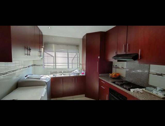 3 BEDROOM HOUSE FOR SALE IN WESTCLIFF